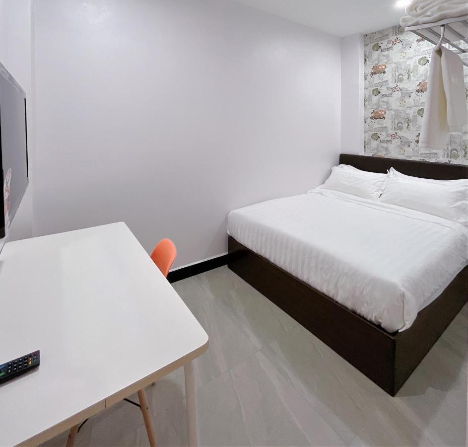 Hotel Decentraland Kuala Terengganu Exteriör bild